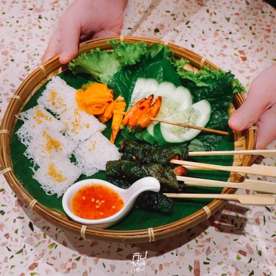 ครัวเมืองเว้ อาหารเวียดนามสูตรต้นตำรับ สาขาเซ็นทรัลปิ่นเกล้า