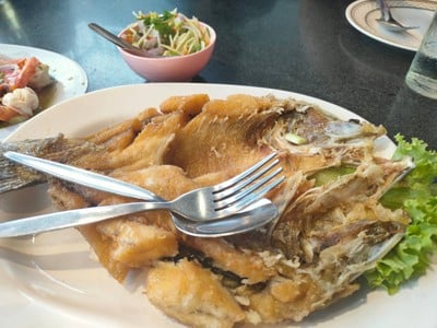ปลากะพงทอดน้ำปลา