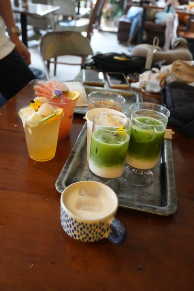 อาหาร หรือ เครื่องดื่ม