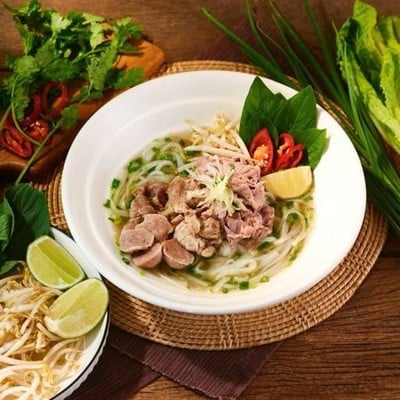 NHA BIN - เฝอบ้านบินห์ บรรทัดทอง NHA BIN - เฝอบ้านบินห์ บรรทัดทอง