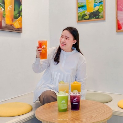 ร้าน “Charmony Fruit Tea & Cafe” คาเฟ่มู้ดดีย่านรัชดา