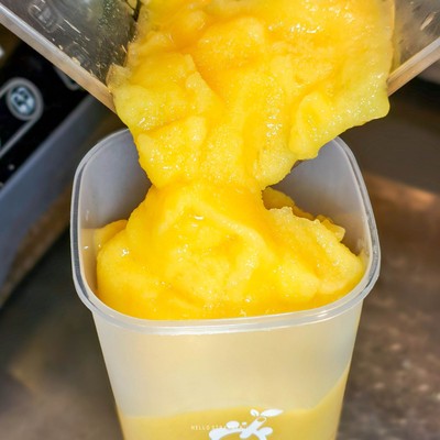 ร้าน “Charmony Fruit Tea & Cafe” คาเฟ่มู้ดดีย่านรัชดา