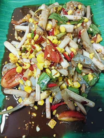 ตำข้าวโพดไหลบัวกุ้งสด