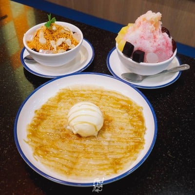 Moo Hub บุฟเฟ่ต์หมูกระทะพรีเมียม กุ้งแม่น้ำเติมได้ไม่อั้น