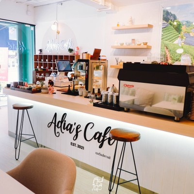 Adia's Cafe, Matcha & Brew คาเฟ่มินินอลน่ารักเอาใจสายมัทฉะ