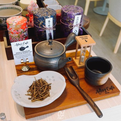 Adia's Cafe, Matcha & Brew คาเฟ่มินินอลน่ารักเอาใจสายมัทฉะ