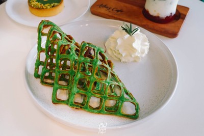 Adia's Cafe, Matcha & Brew คาเฟ่มินินอลน่ารักเอาใจสายมัทฉะ