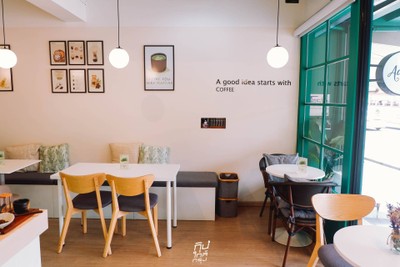 Adia's Cafe, Matcha & Brew คาเฟ่มินินอลน่ารักเอาใจสายมัทฉะ