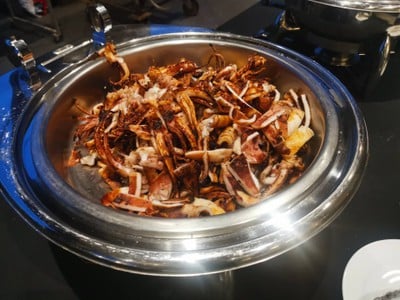 อาหาร หรือ เครื่องดื่ม