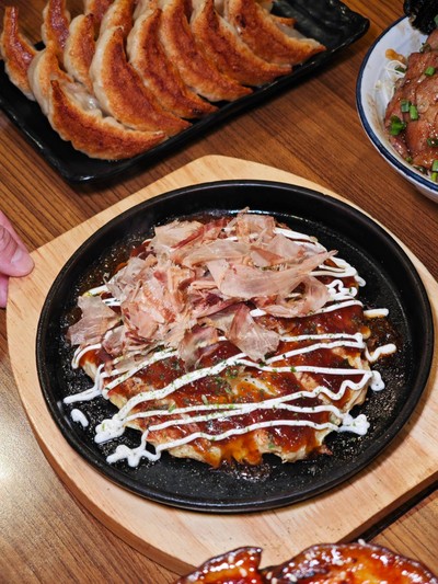 อาหาร หรือ เครื่องดื่ม