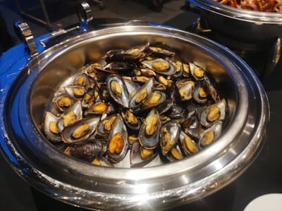 อาหาร หรือ เครื่องดื่ม