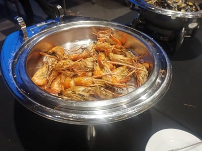 อาหาร หรือ เครื่องดื่ม