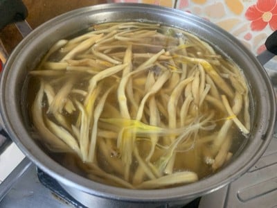 วิธีทำ ต้มดอกไม้จีนกระดูกเล้ง วิธีทำ ต้มดอกไม้จีนกระดูกเล้ง