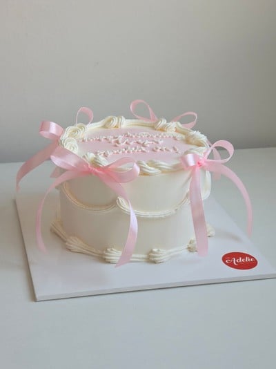 ribbons cake - vanilla flavor (0.5p)