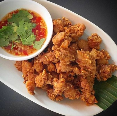 อาหาร หรือ เครื่องดื่ม