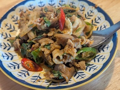 ผัดเผ็ดหมูป่า