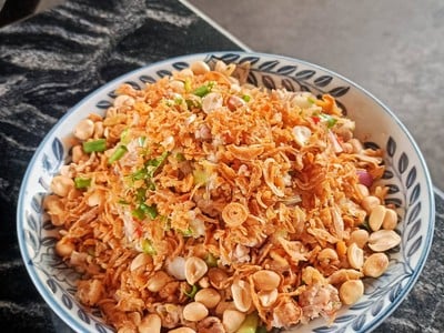 ยำวุ้นเส้นโบราณ