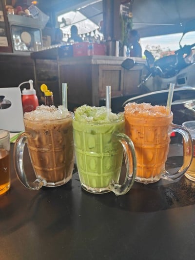 อาหาร หรือ เครื่องดื่ม