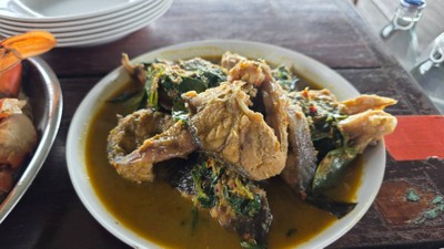 ปลาดุกทะเลผัดฉ่า