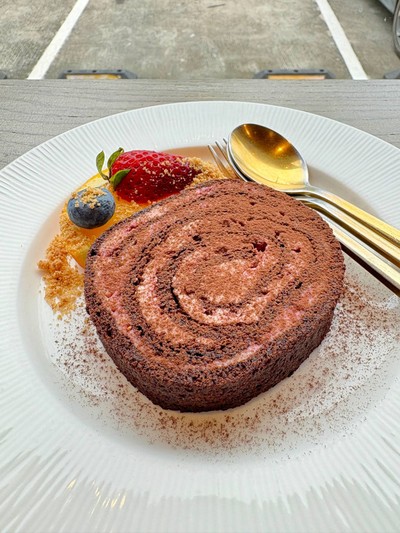 Chocolate Raspberry Roll