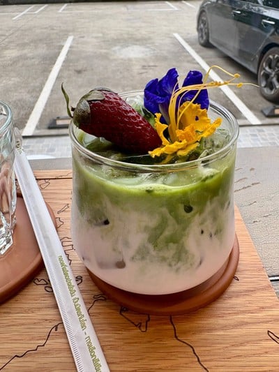 Iced Matcha Strawberry