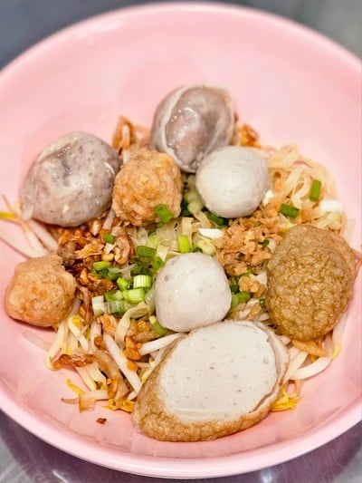 ก๋วยเตี๋ยวแห้ง