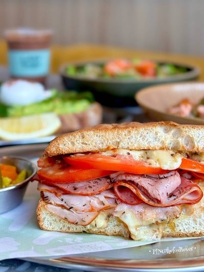 อาหาร หรือ เครื่องดื่ม