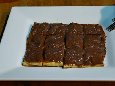 อาหาร หรือ เครื่องดื่ม