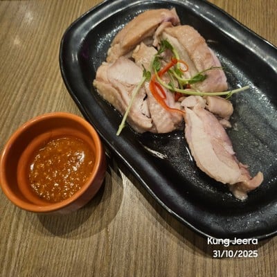 อาหาร หรือ เครื่องดื่ม