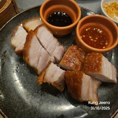 อาหาร หรือ เครื่องดื่ม