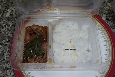 ข้าวกะเพราหมูชิ้น
