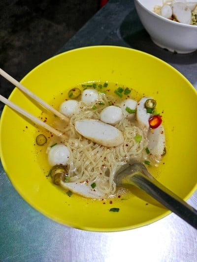 บะหมี่น้ำพิเศษ