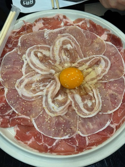 ชุดสุกี้หมู