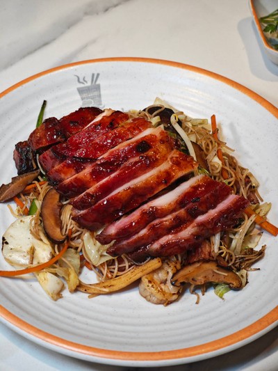 อาหาร หรือ เครื่องดื่ม