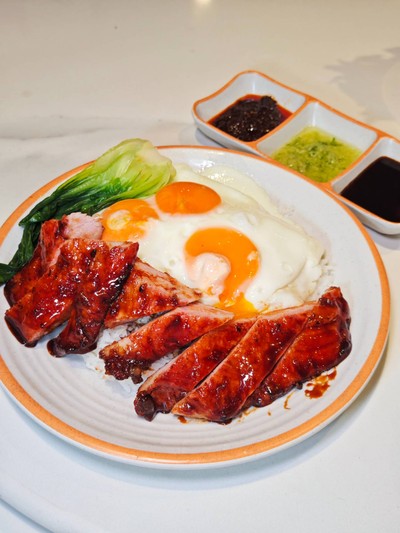 อาหาร หรือ เครื่องดื่ม