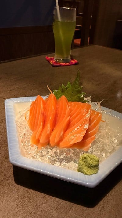 ซาชิมิ แซลมอน