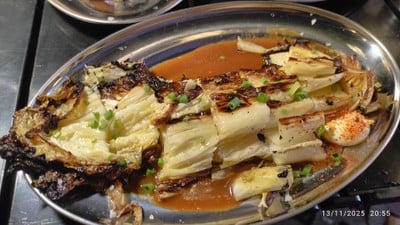 ผักกาดขาวอบเนยและมิโสะ