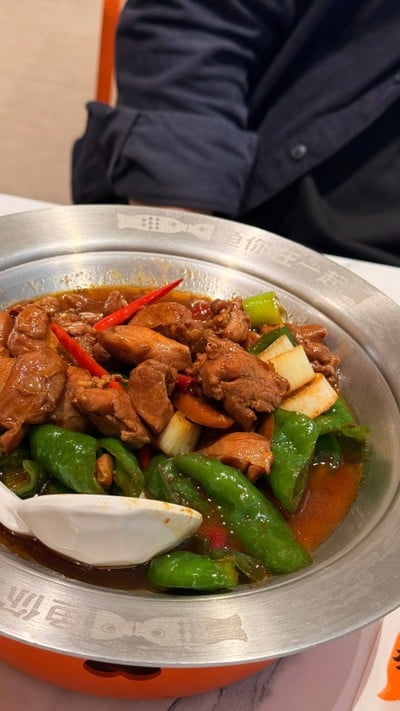 ไก่หลินอี้