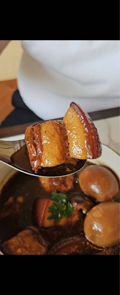 ต้มไข่พะโล้หมูฮ้อง