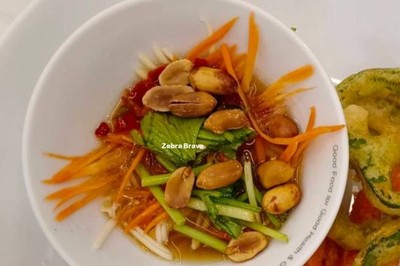 ยำสามกรอบเจ