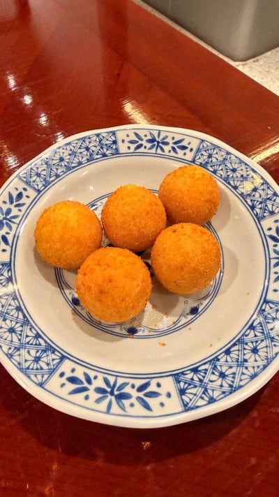 ขนมมันหวานไส้เผือกทอด