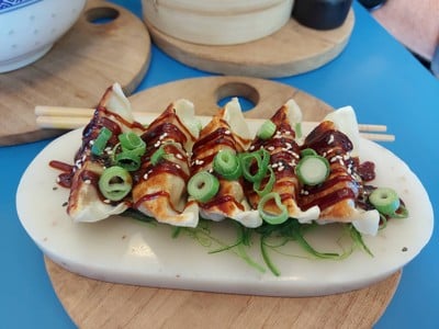 อาหาร หรือ เครื่องดื่ม