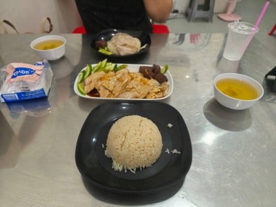 เบตง ข้าวมันไก่ (เมืองทองธานี)