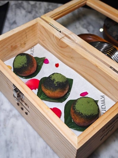 อาหาร หรือ เครื่องดื่ม