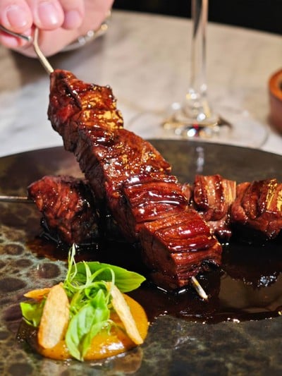 อาหาร หรือ เครื่องดื่ม