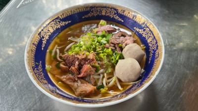 เสื้อเล็กน้ำ เนื้อ+ลูกชิ้น