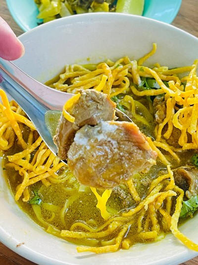 ข้าวซอยเนื้อ