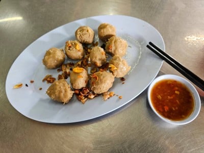 ลูกชิ้นเอ็นลวก