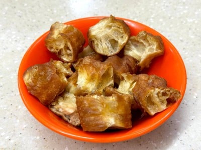 ปาท่องโก๋