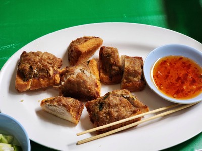 ขนมปังหน้าหมู